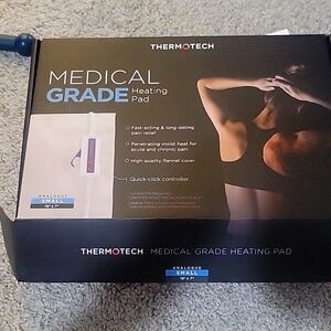 Medical grade small heating pad